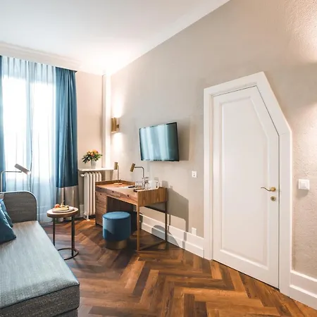 Hotel Reine Victoria By Laudinella
