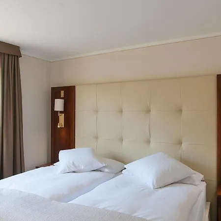 Reine Victoria By Laudinella Hotel