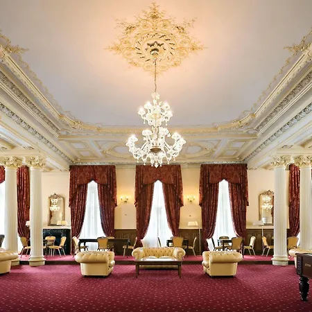 Reine Victoria By Laudinella Hotel 4*