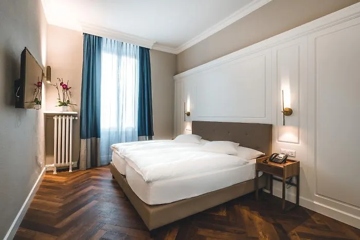 Reine Victoria Ξενοδοχείο 4*