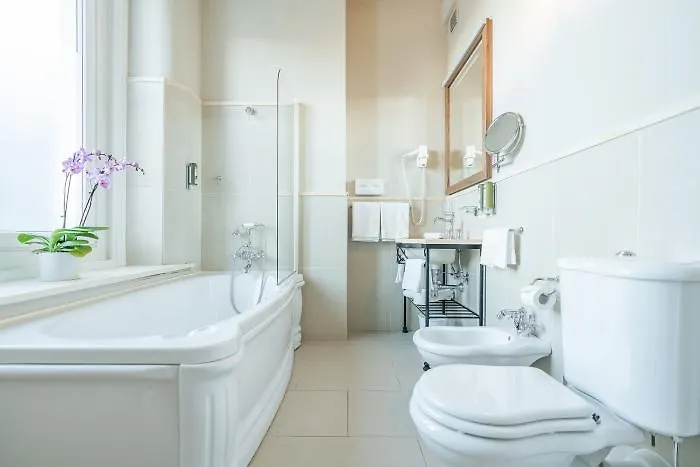 Reine Victoria Otel 4*