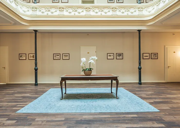 Reine Victoria 호텔 4*